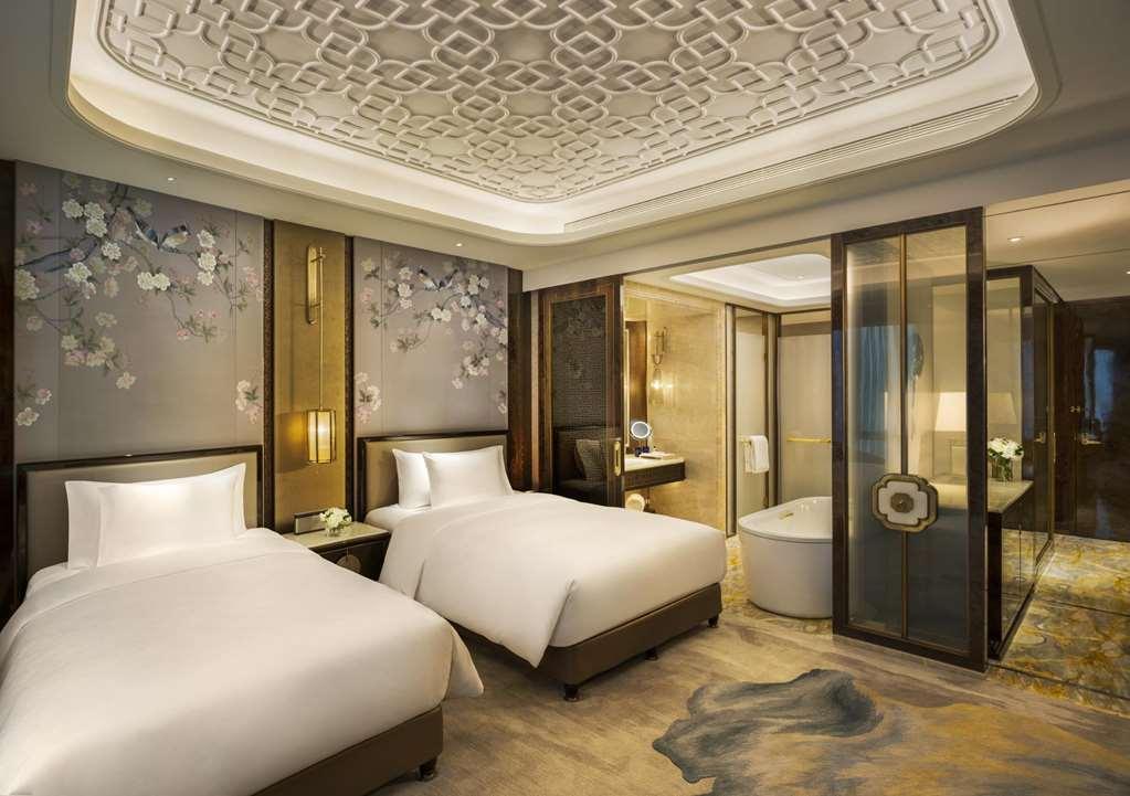 Wanda Reign Chengdu Hotel Facilities photo